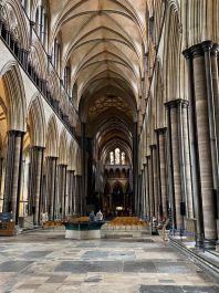 Salisbury_Cathedral_1.jpg