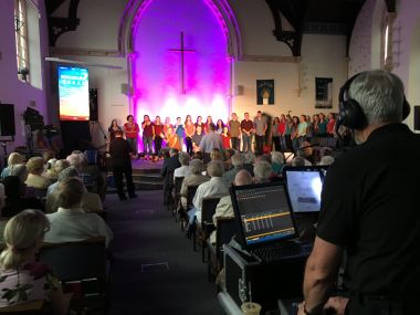The_Starfire_Singers_at_Westbury-on-Trym_Methodist_Church_26.07.17.jpg