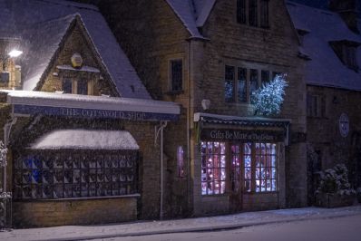 Bourton_on_the_Water_in_the_Winter-3064-W.jpg