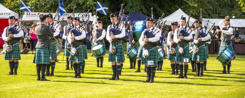 Scottish pipe band