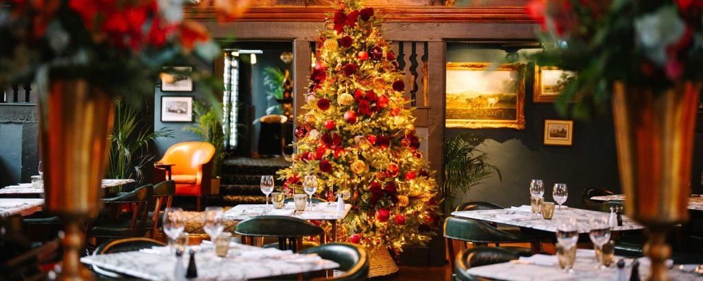 Lygon Arms at Christmas