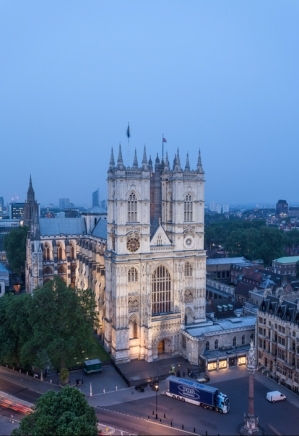VB34156200_Westminster_Abbey_c_Visit_Britain_-_Julian_Elliott_-_Copy.jpg