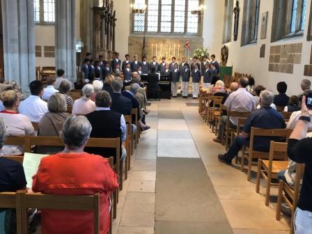 Monaco_Boys_Choir_at_Tower_of_London_2_-_Copy.jpg