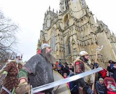 Vikings_march_past_York_Minster.jpg