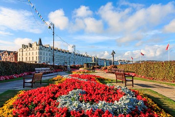 Dougals_garden_c_visitisleofman.jpg