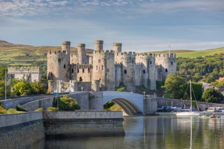 Conwy_Castle__Hawlfraint_y_Goron___Crown_copyright_2019_Cymru_Wales_-_Copy.jpg