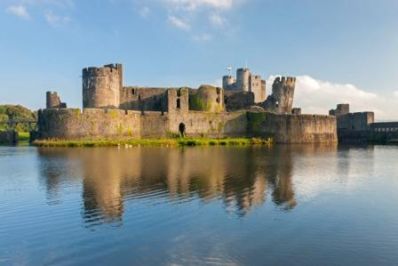 Caerphilly_Castle__Hawlfraint_y_Goron___Crown_copyright_2019_Cymru_Wales.jpg