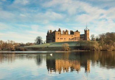 67673-linlithgow-palace-large_c_VisitScotland_-_Keeny_Lam_-_Copy.jpg