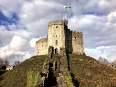 Cardiff Castle.jpg