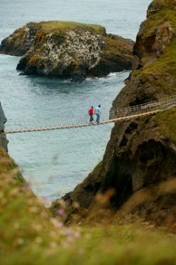 17445_Carrick-a-Rede_Rope_Bridge_c_Northern_Ireland_Tourist_Board.jpg