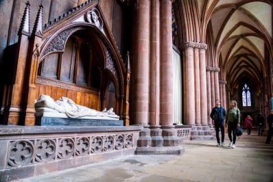 Carlisle_Cathedral.jpg