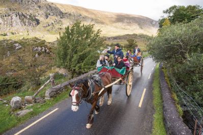 Jaunting_car_tour_Killarney_National_Park_Co_Kerry_Courtesy_Hu_OReilly.jpg