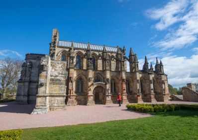 Rosslyn_Chapel_c_VisitScotland_-_Kenny_Lam.jpg