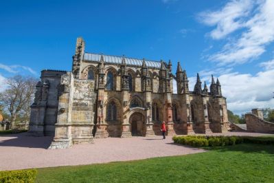 109074-rosslyn-chapel-medium_c_Visit_Scotland_-_Kenny_Lam_-_Copy.jpg