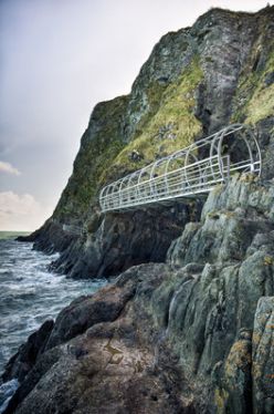 25989_Gobbins_Cliff_Path_c_Northern_Ireland_Tourist_Board.jpg