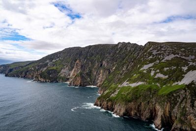 Sliabh_Liag_Co_Donegal_courtesy_Failte_Ireland.jpg