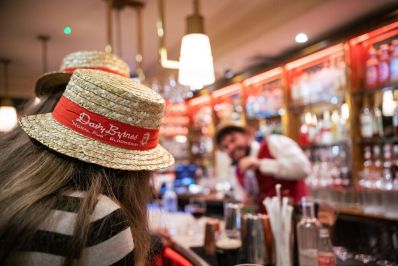 Bloomsday_Davy_Byrnes_Dublin.jpg