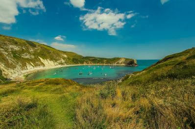 lulworth-cove-849595_1280.jpg