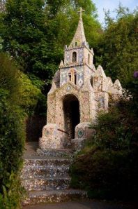 Little_Chapel_Les_Vauxbelets_Guernsey._Additional_credit_Visit_Guernsey_VisitBritain__Britain_on_View.jpg