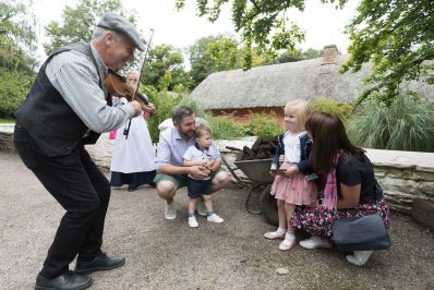 Bunratty_Castle_and_Folk_Park_Bunratty_County_Clare_Ireland._024-medium.jpg