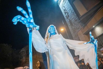 2025_Pca_Festival_Pca_Procession_Performers_Trim_Co_Meath_TI75C2Z.jpg