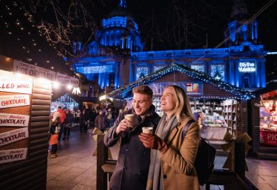 Couple_at_Belfast_Christmas_Market__Belfast_City_Hall_Co_Web_Size.jpg