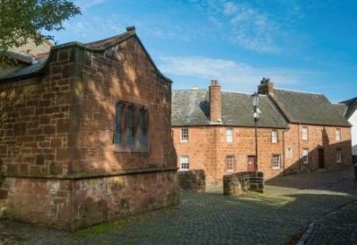 burns_house_mauchline_2019_02-1_-_Copy_c_VisitScotland_-_Kenny_Lam.jpg