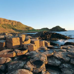 17165_Giant_s_Causeway_copyright_Northern_Ireland_Tourist_Board.jpg