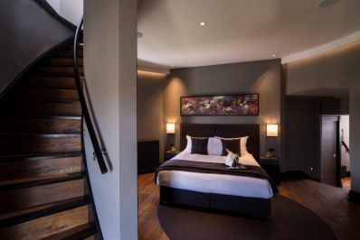 Tyddewi_Bedroom_Windmill_Tower_Suite_Twr_y_Felin_Hotel.jpg