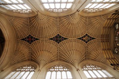 bath-abbey-gc55d0fe37_1920.jpg