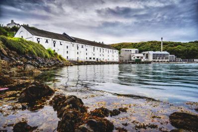 Caol_Ila_Distillery_the_Islay_Home_of_Johnnie_Walker_1.jpg