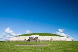 medium-Newgrange_8.jpg