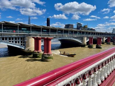 Railway_blog_Blackfriars__-_Copy.jpg