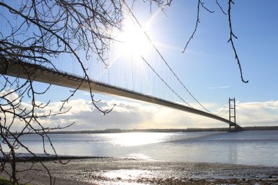 humber-bridge-356603_1280.jpg