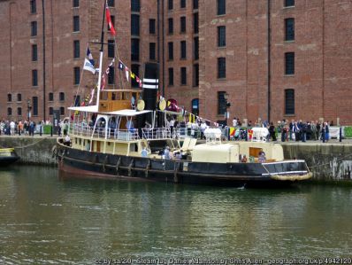 geograph-4942120-by-Chris-Allen.jpg