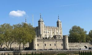 Tower_of_London_-_Copy.jpg