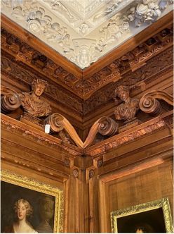 Inside_Tredegar_House.jpg