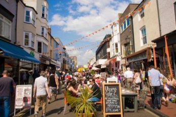 The_Lanes_in_Brighton_c._VisitEngland-VisitBrighton.jpg