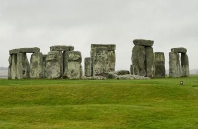 Stonehenge_-_Copy_2.jpg