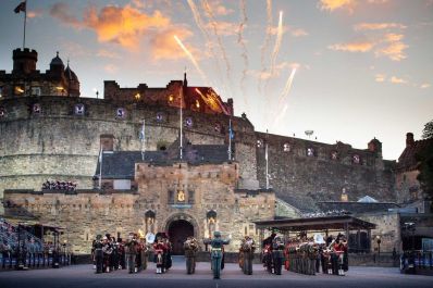 Fanfare__The_Royal_Edinburgh_Military_Tattoo_original.jpg