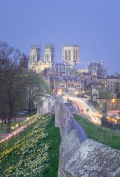 York_c_VisitBritain_-_Matt_Hillier.jpg