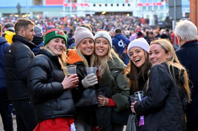 Cardiff_crowds_c_Visit_Wales.JPG