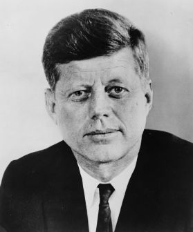 john-f-kennedy-g7e9f7735b_1280.jpg