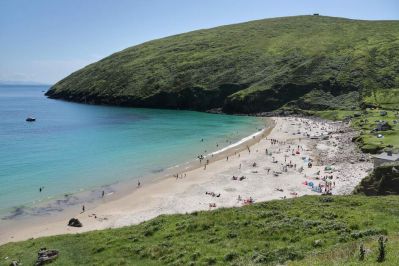 Keem_Bay__Achill_Island_Co_Mayo_courtesy_Chaosheng_Zhang.jpg