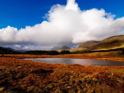 Hills_of_Connemara.jpg