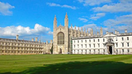 kings-college-gfd8878214_1280.jpg