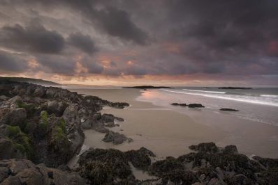 Owenahincha_Beach_Co_Cork_c_Failte_Ireland_courtesy_George_Karbus.jpg