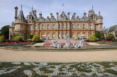 Waddesdon-geograph-3641707-by-Philip-Halling.jpg