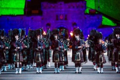 The_Royal_Edinburgh_Military_Tattoo_c_VisitScotland__Kenny_Lam_all_rights_reserved._-_Copy.jpg