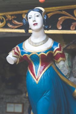 Figurehead_-_Valhalla_Mueum_-_Copy.jpg